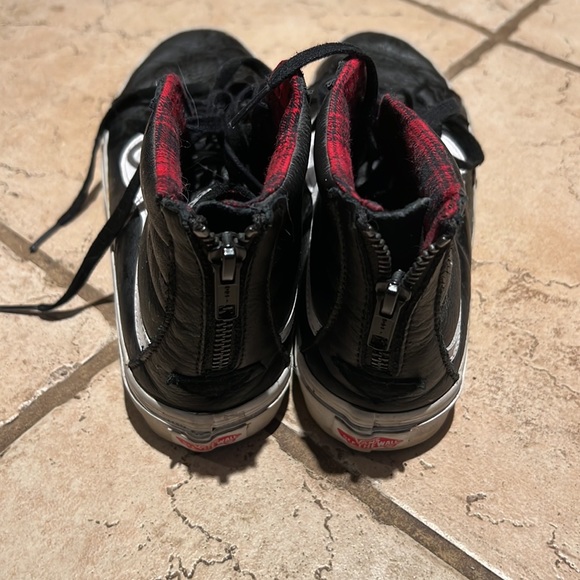 Vans high top leather sneakers - Picture 3 of 5